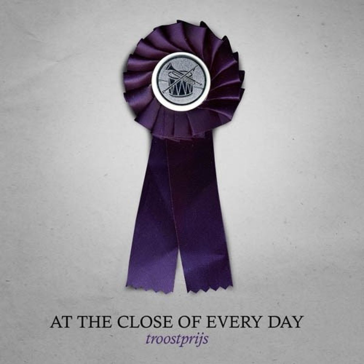 Afbeelding van At The Close Of Every Day - Troostprijs