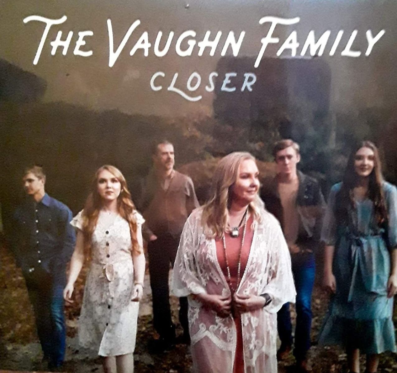 Afbeelding van Vaughn Family - Closer