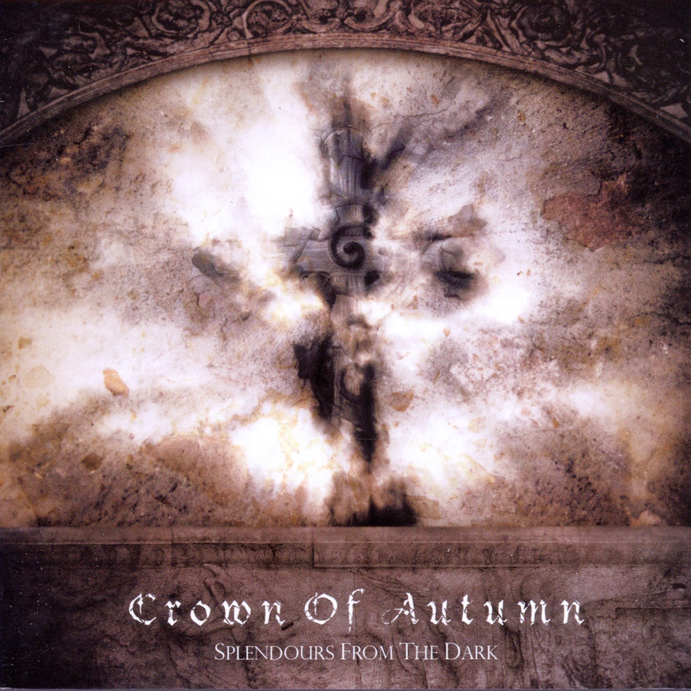 Afbeelding van Crown Of Autumn - Splendours From The Dark