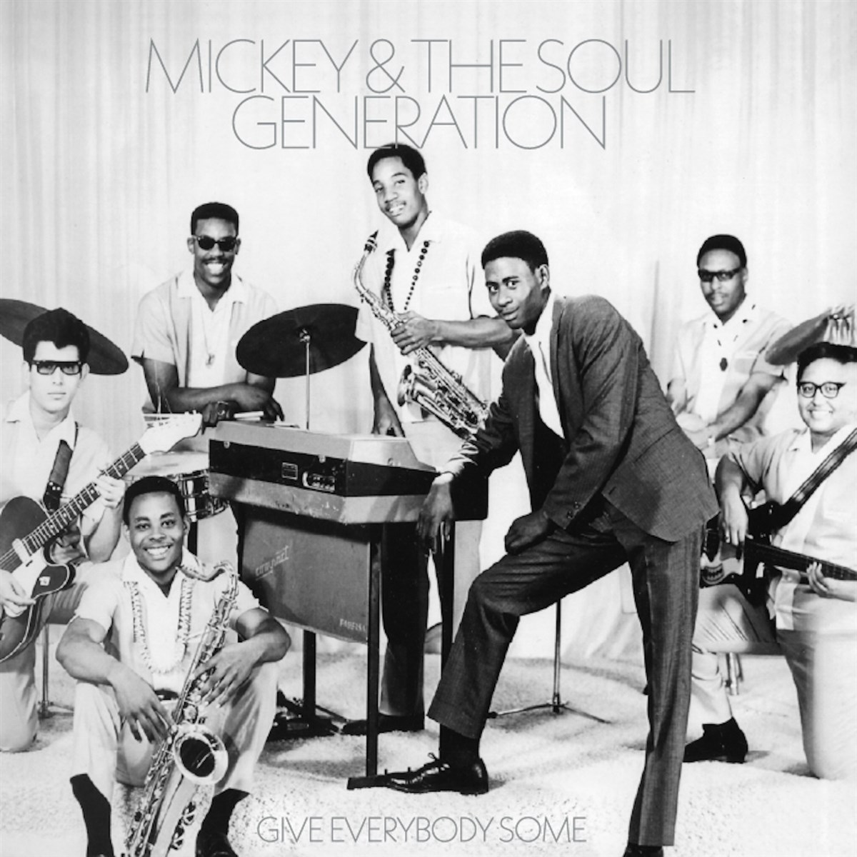 Afbeelding van Mickey & The Soul Generation - Give Everybody Some