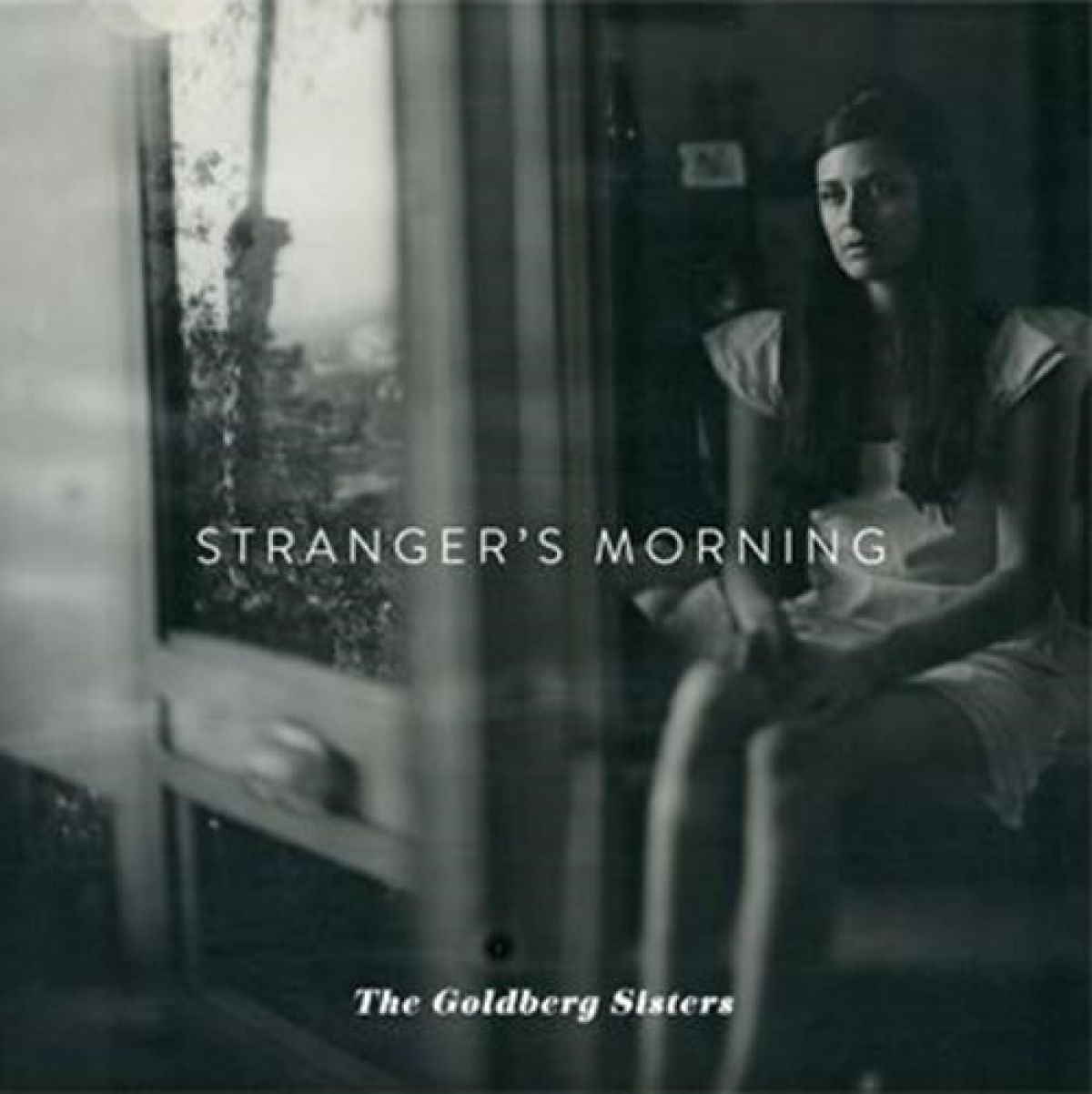 Afbeelding van The Goldberg Sisters - Stranger's Morning