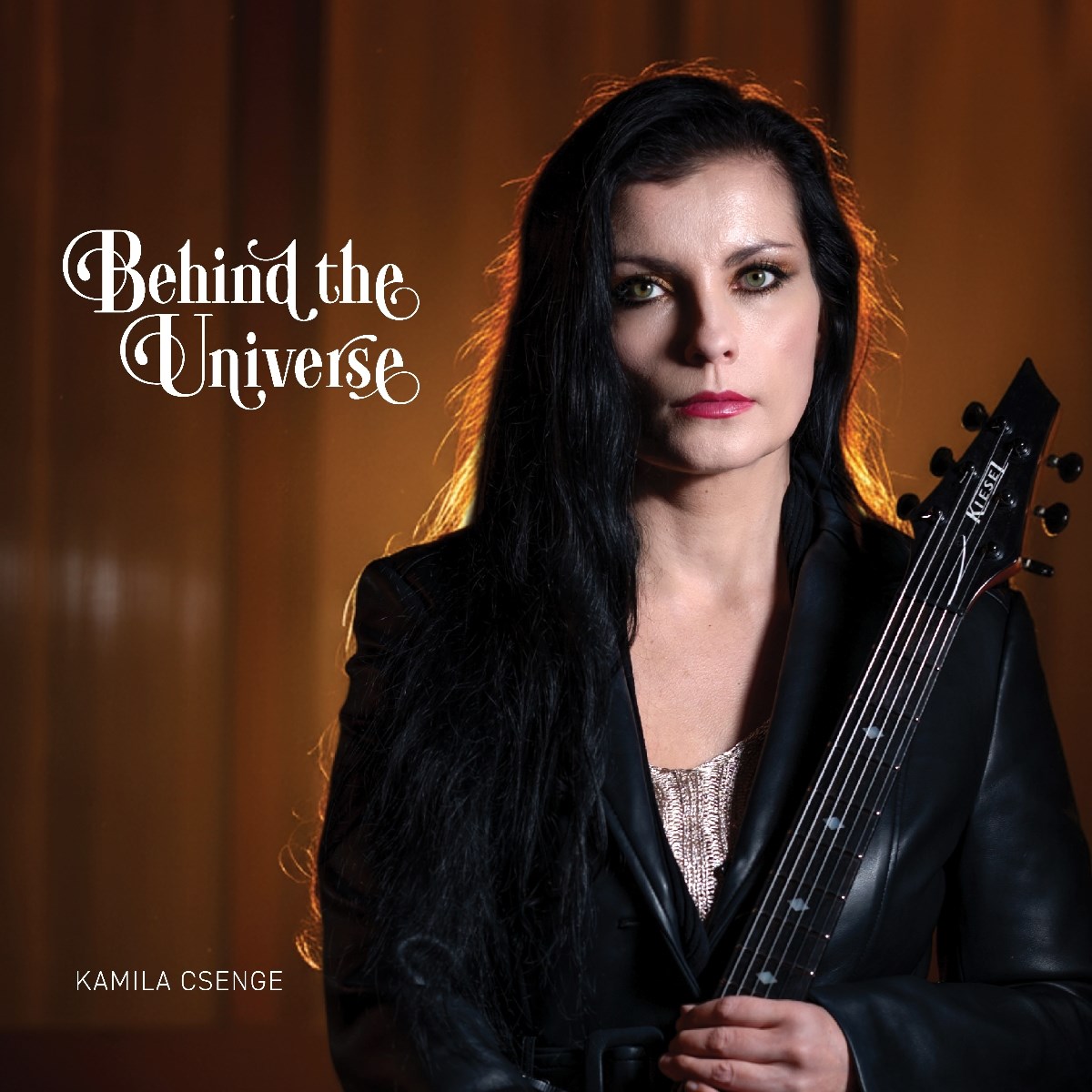 Afbeelding van Kamila Csenge - Behind The Universe