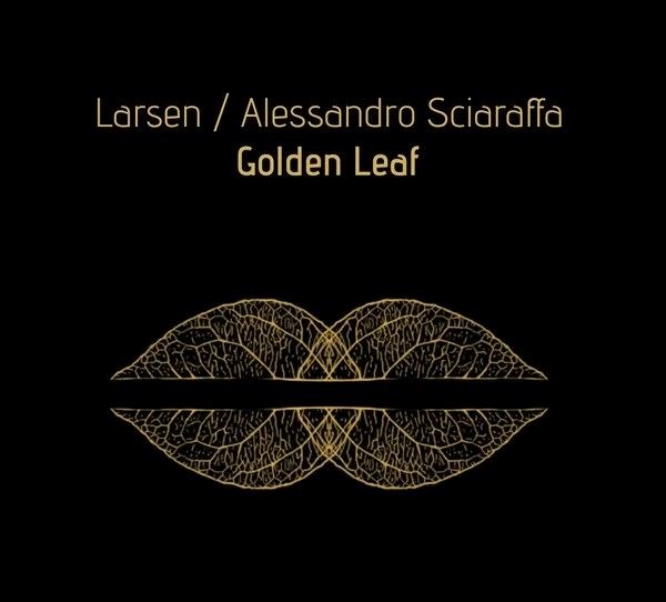 Afbeelding van Larsen/Alessandro Sciaraffa - Golden Leaf