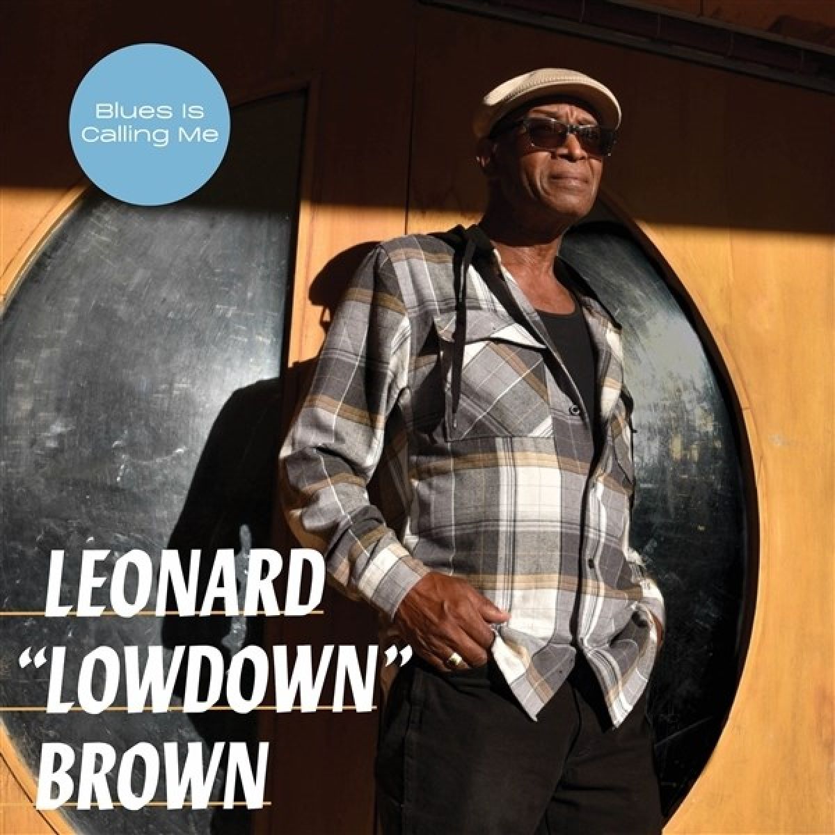 Afbeelding van Leonard "Lowdown" Brown - Blues Is Calling Me