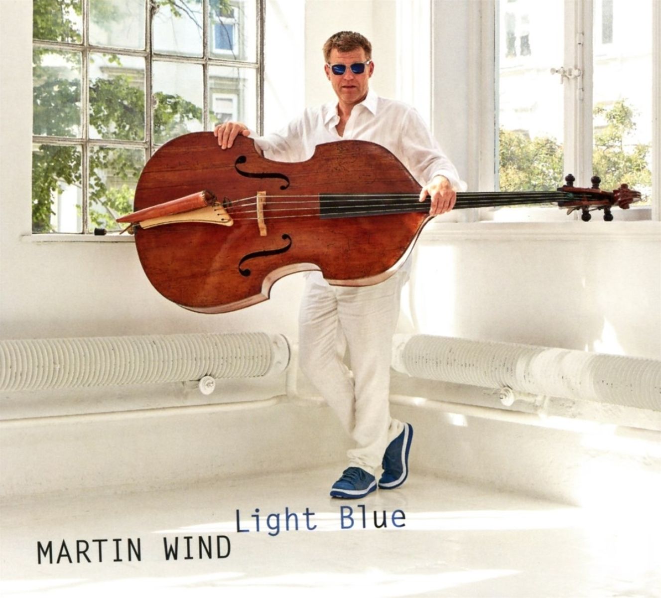 Martin Wind - Light Blue