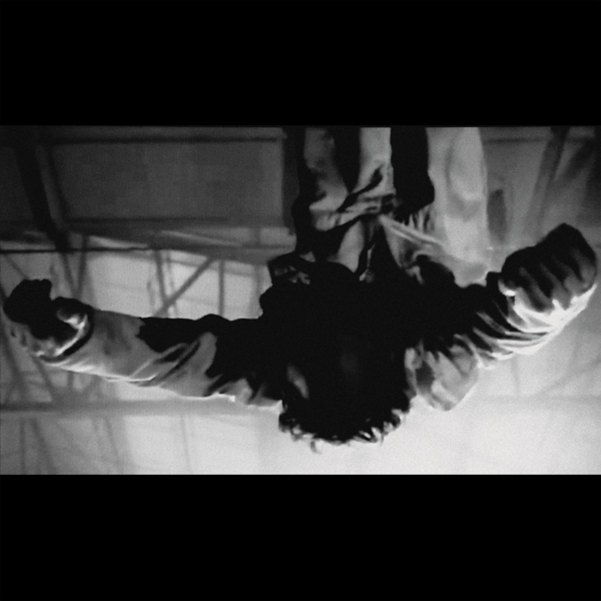 Afbeelding van Hold Me Down - Powerless