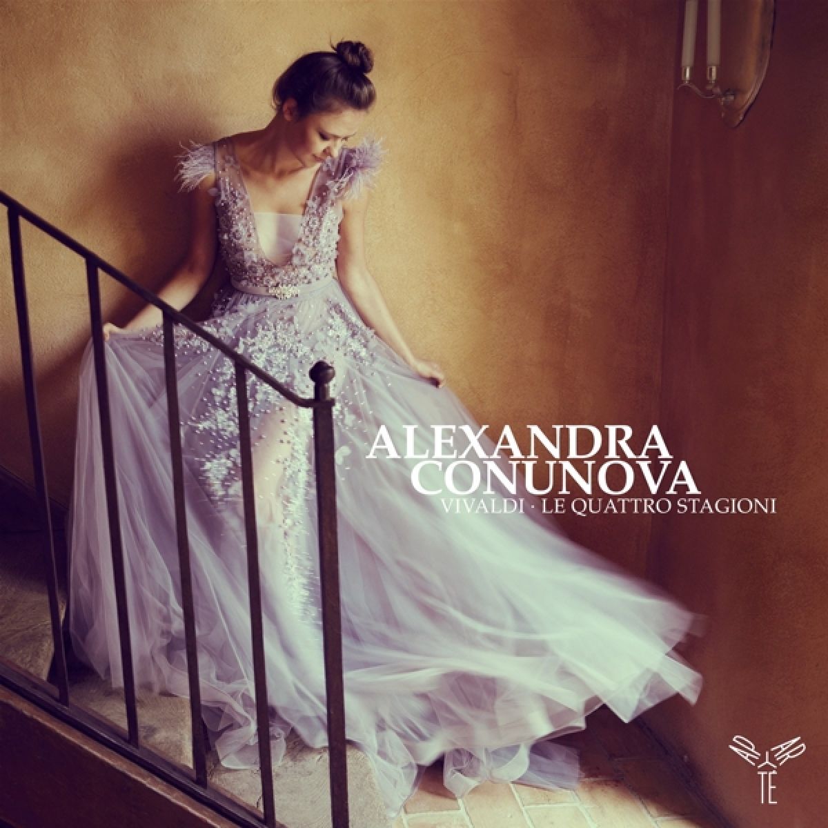Alexandra Conunova - Vivaldi: The Four Seasons