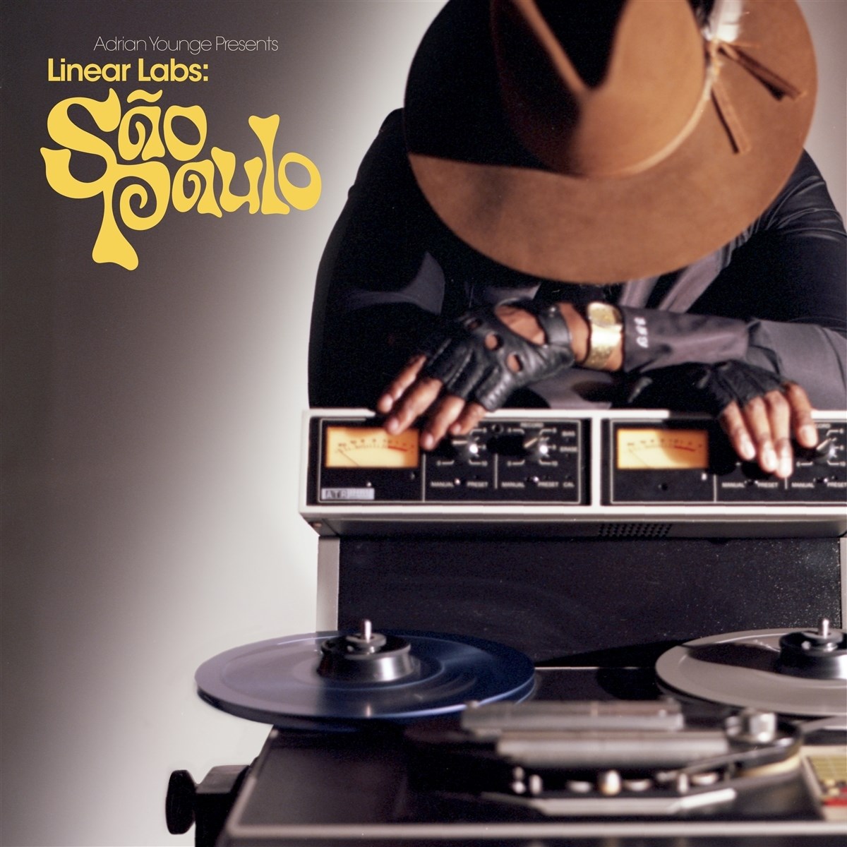 Afbeelding van Adrian Younge - Presents Liner Labs: Sao Paulo