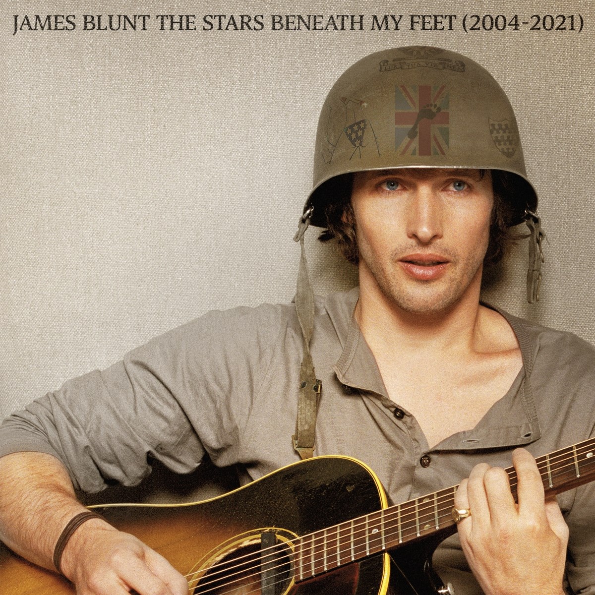 Afbeelding van James Blunt - The Stars Beneath My Feet (2004-2021)