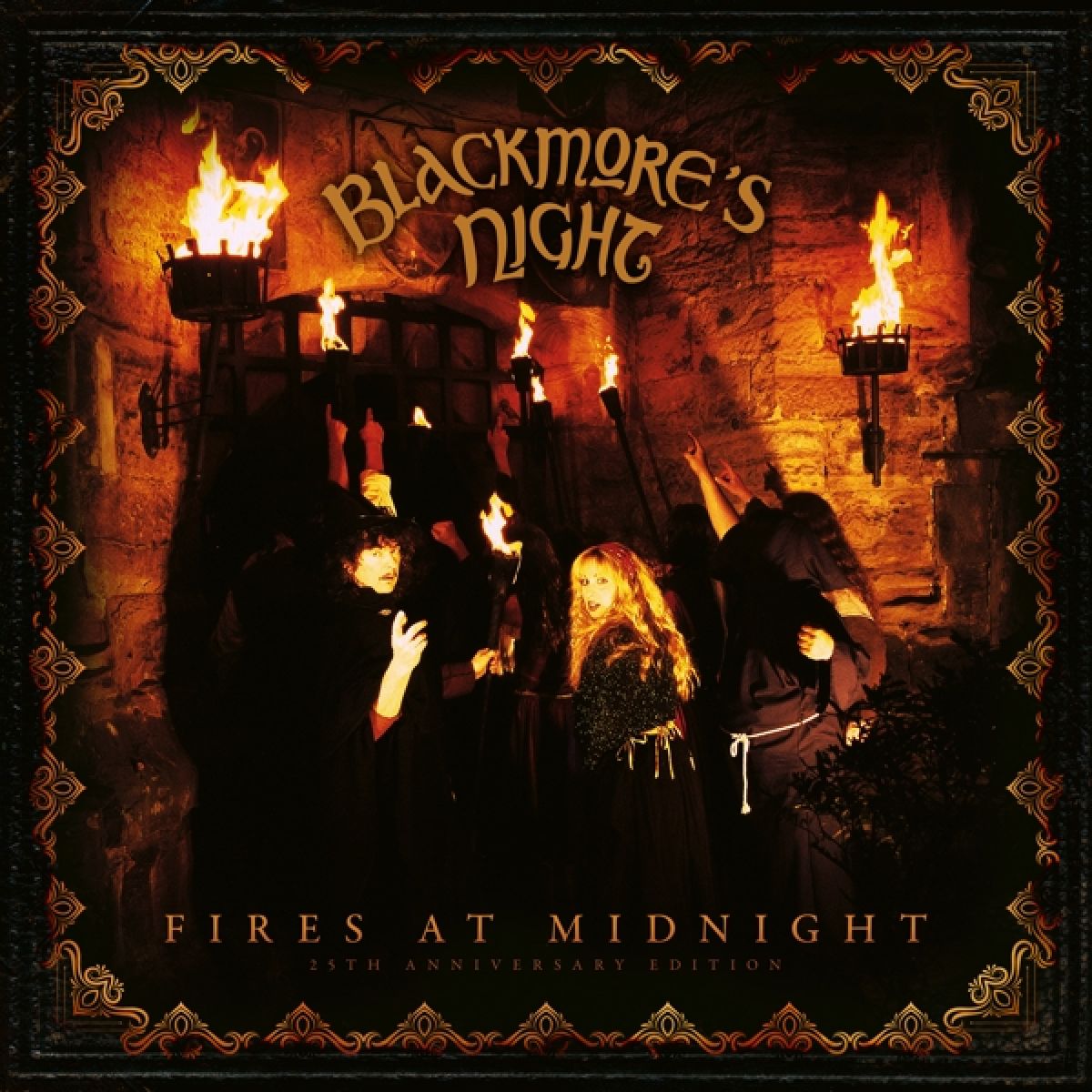 Afbeelding van Blackmore's Night - Fires At Midnight