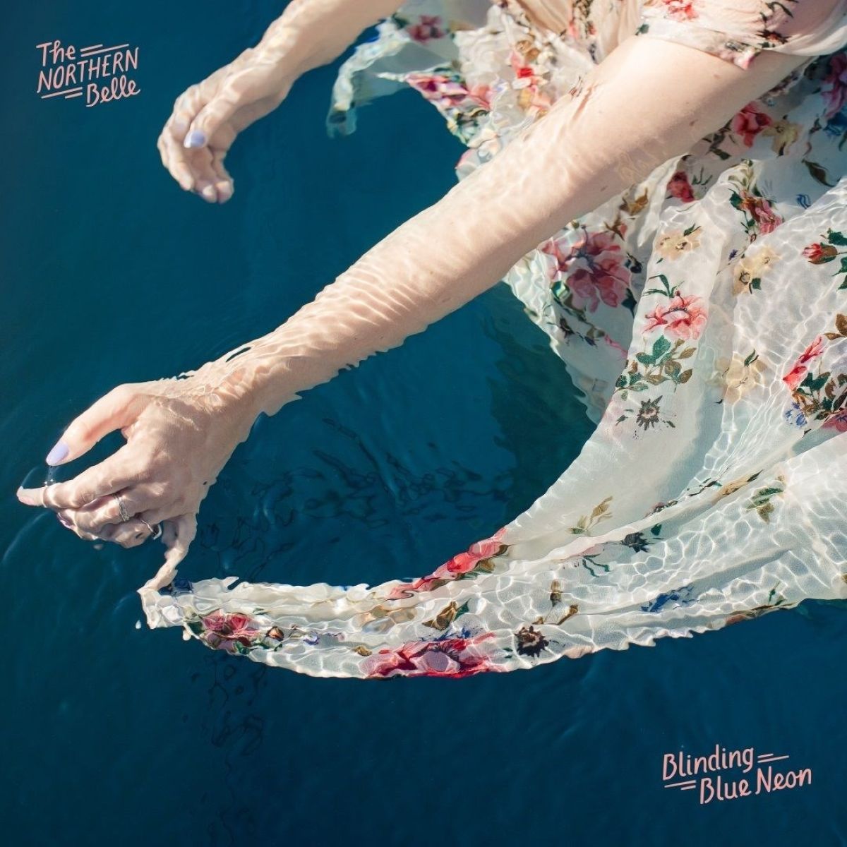 Afbeelding van The Northern Belle - Blinding Blue Neon