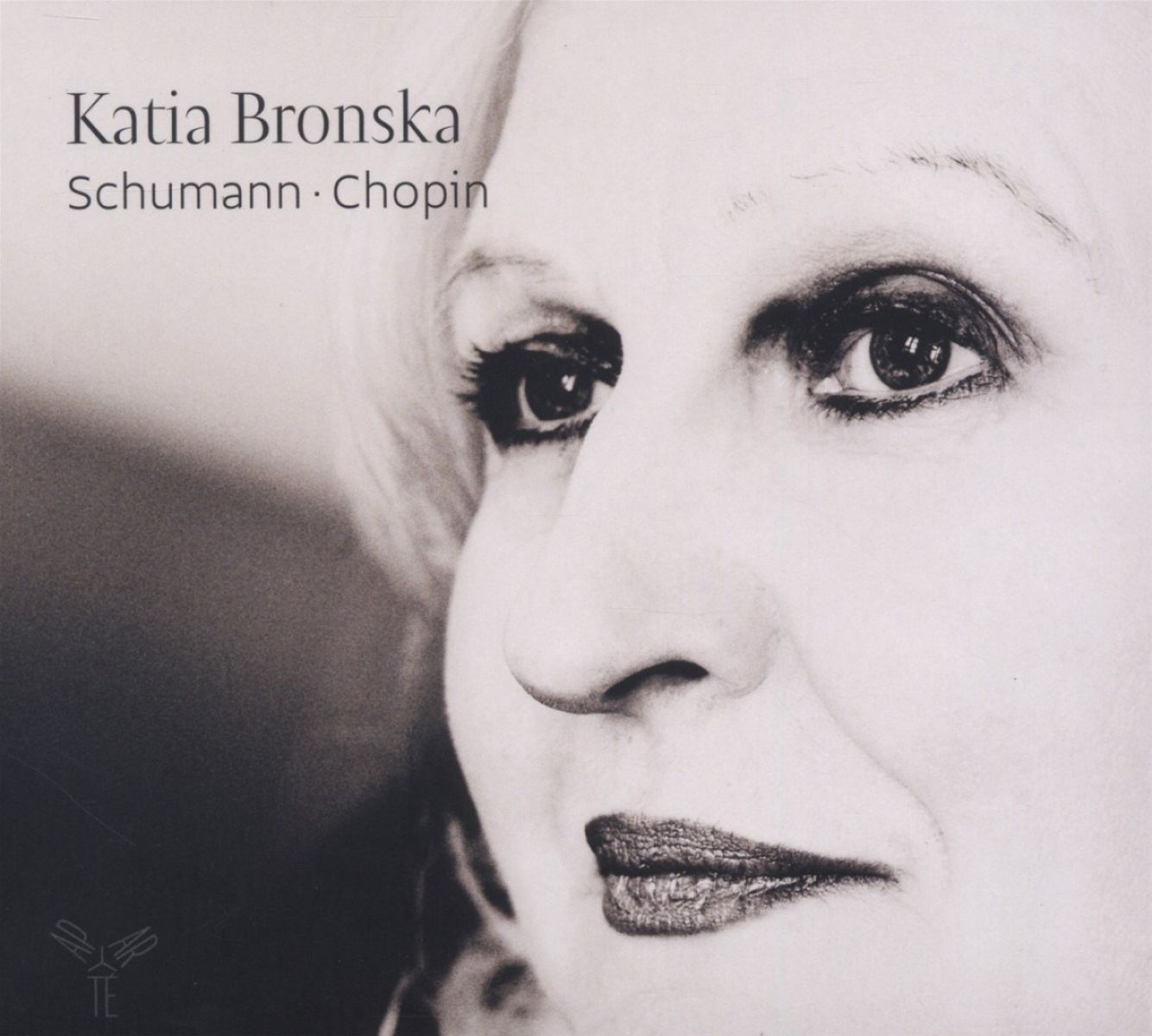 Afbeelding van Katia Bronska - Schumann • Chopin