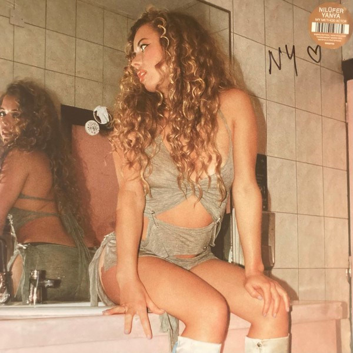 Nilufer Yanya - My Method Actor