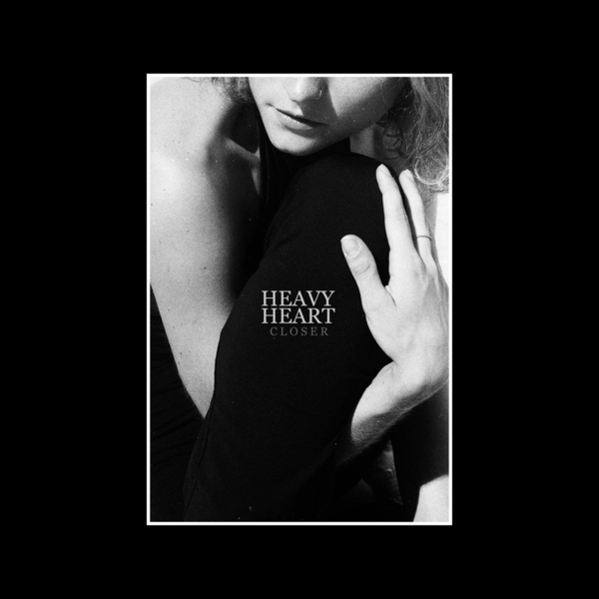 Afbeelding van Heavy Heart - Closer
