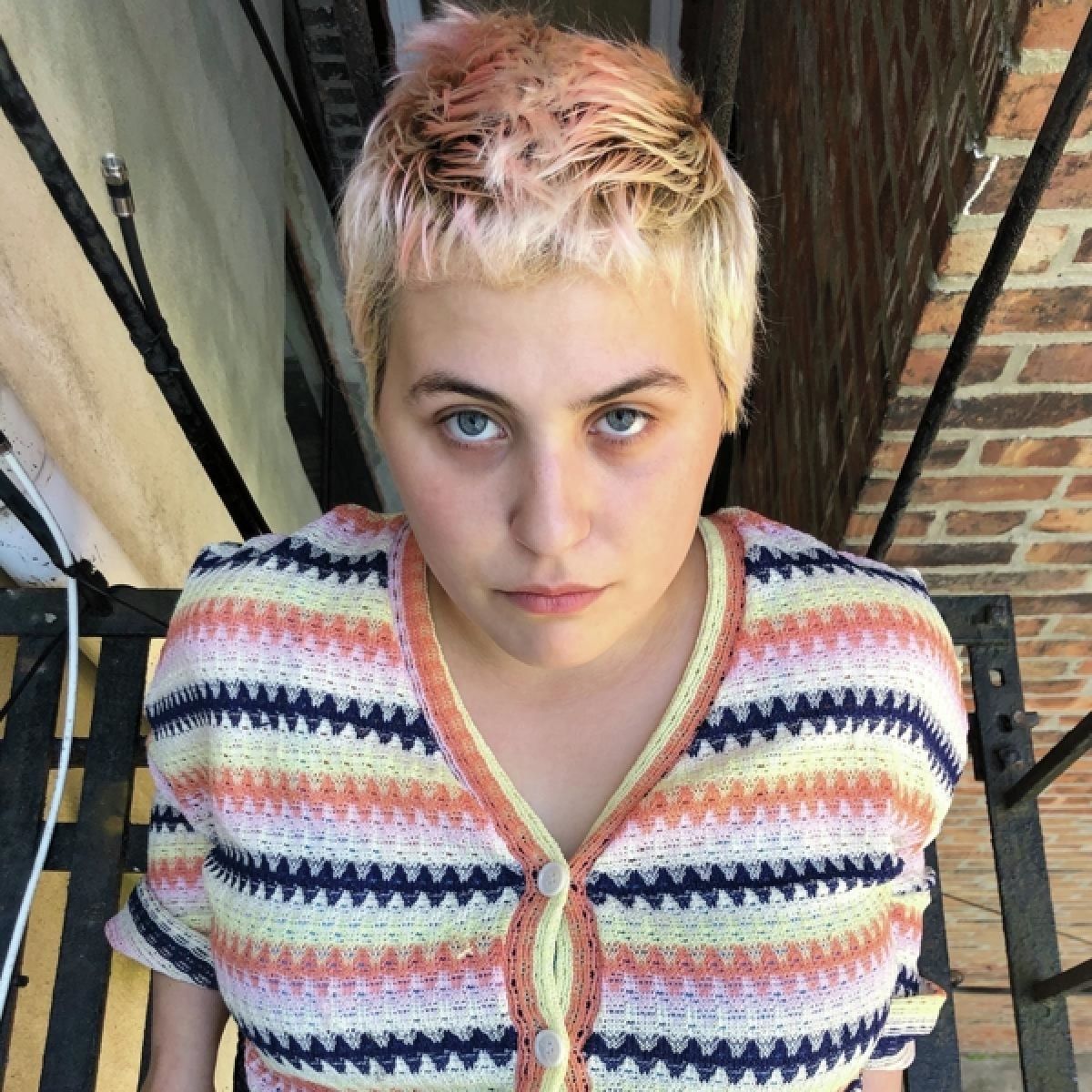 Afbeelding van Lily Konigsberg - Lily We Need To Talk Now
